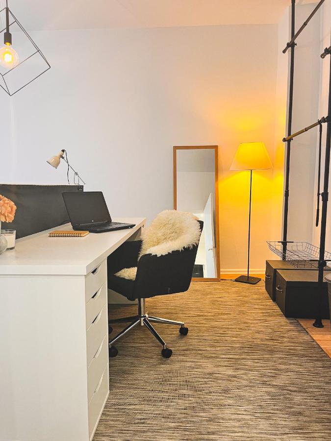 01 Bedroom In Mitte-Up To 5 People-Private Free Parking Berlin Eksteriør bilde
